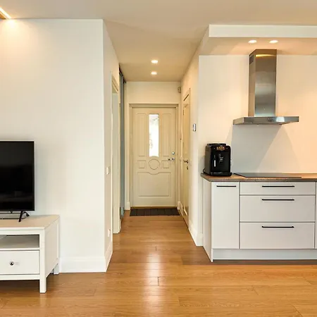 Villa Sveciu Namai Kunigiskese Meta *