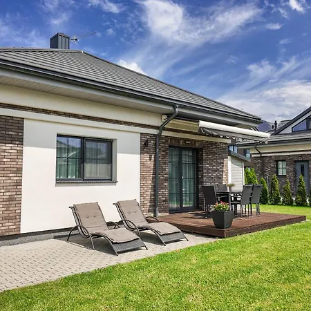 Sveciu Namai Kunigiskese Meta * Palanga