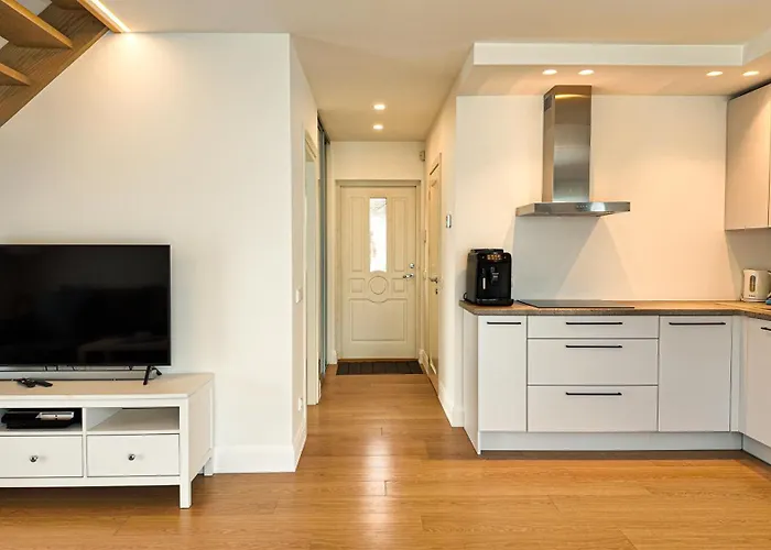 Villa Sveciu Namai Kunigiskese Meta *