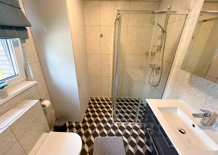 Villa Sveciu Namai Kunigiskese Meta *